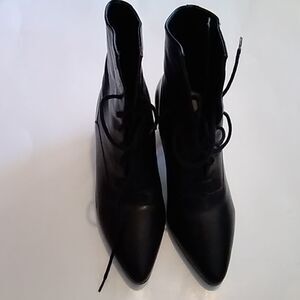 Vintage Jacqueline Ferrar Leather Upper Women Boots Size 7M